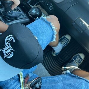 Meet your Posher, Anthanthony